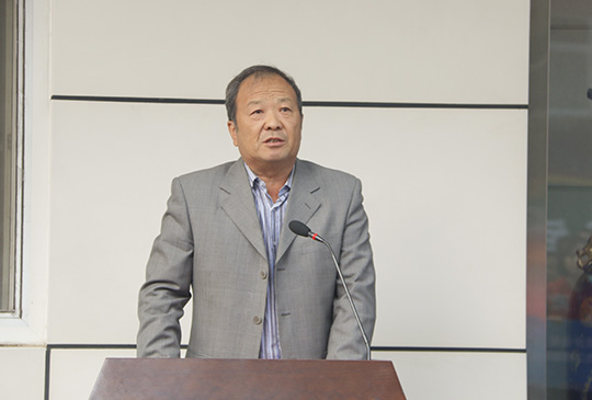 拼搏中国工会主席翟武汉作比赛总结发言