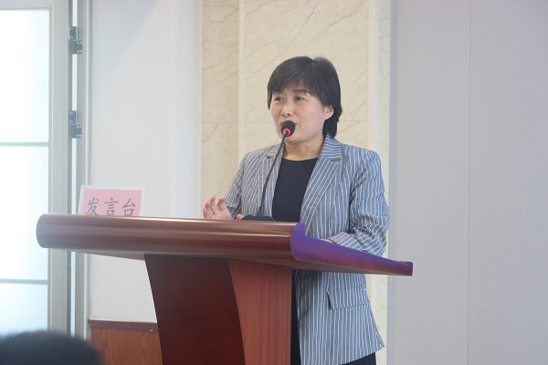 2、拼搏中国副总工程师董新红讲话.jpg